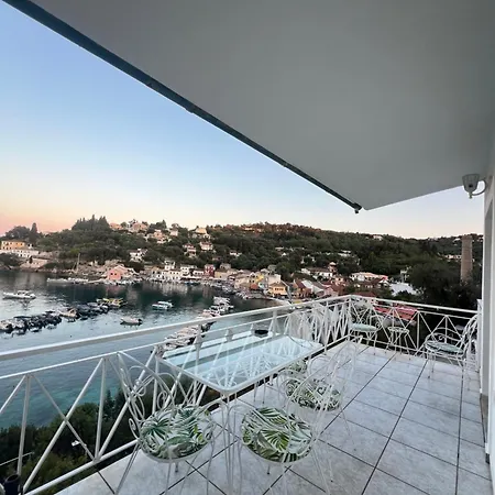 Aronis Spyros Panoramic Seaview Rooms Longos  Room photo