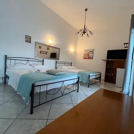 Aronis Spyros Panoramic Seaview Rooms Longos  Room photo