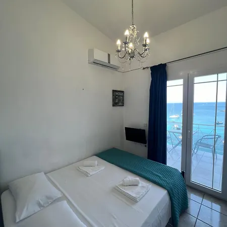 Aronis Spyros Panoramic Seaview Rooms Longos  Room photo